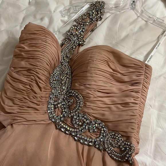 Sherri Hill Short Evening Gown - Size 16 - Picture 3 of 3